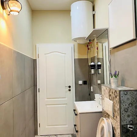 Kael Apartment