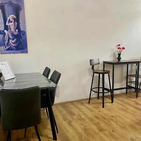 Kael Apartment
